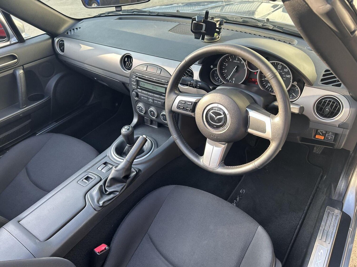 Used Mazda MX-5 2011 for sale - 77707271: Photo 16