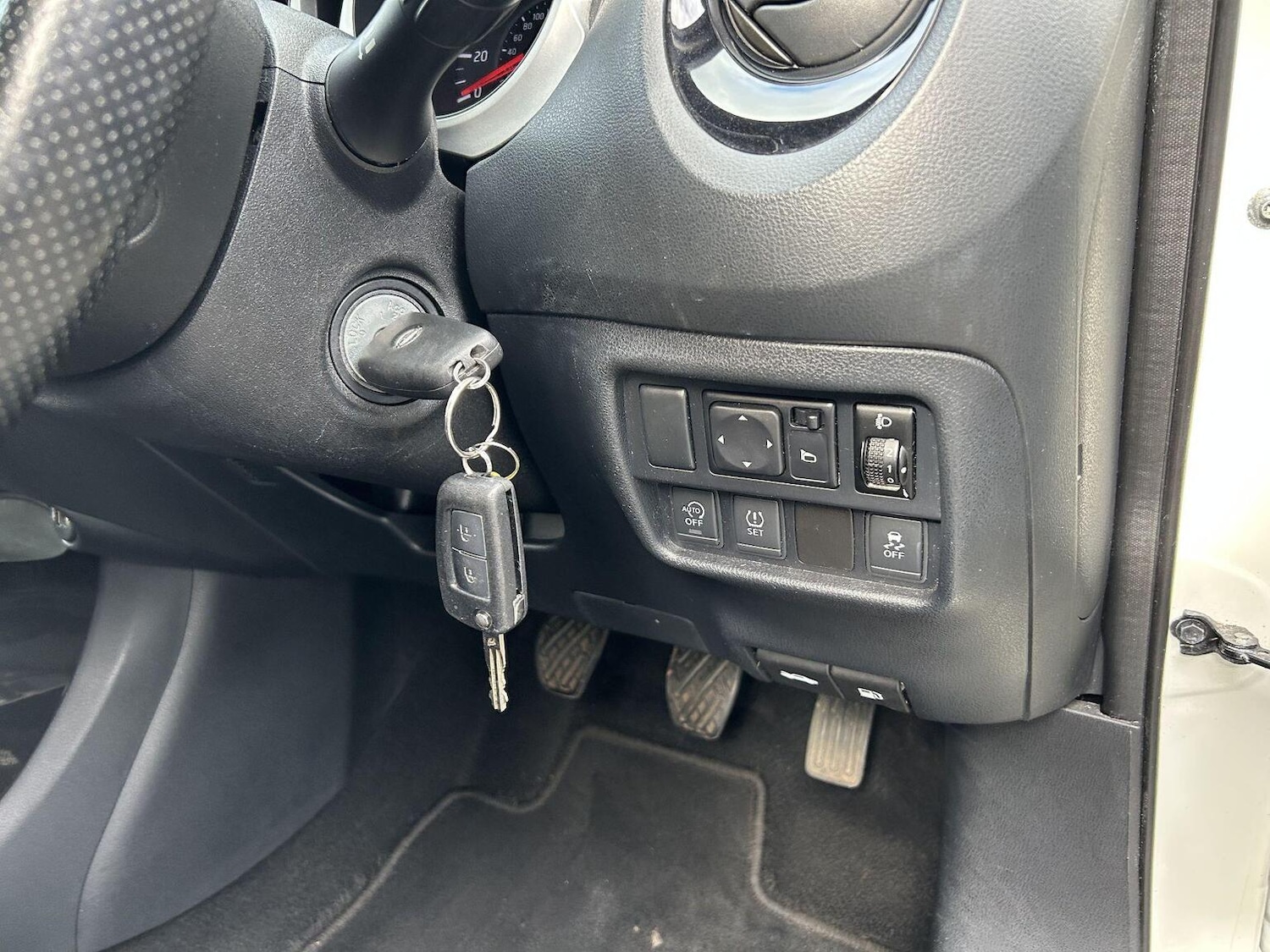 Used Nissan Juke 2015 for sale - 77656421: Photo 20