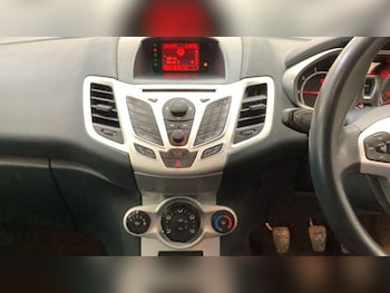 Used Ford Fiesta 2012 for sale - 78909650: Photo