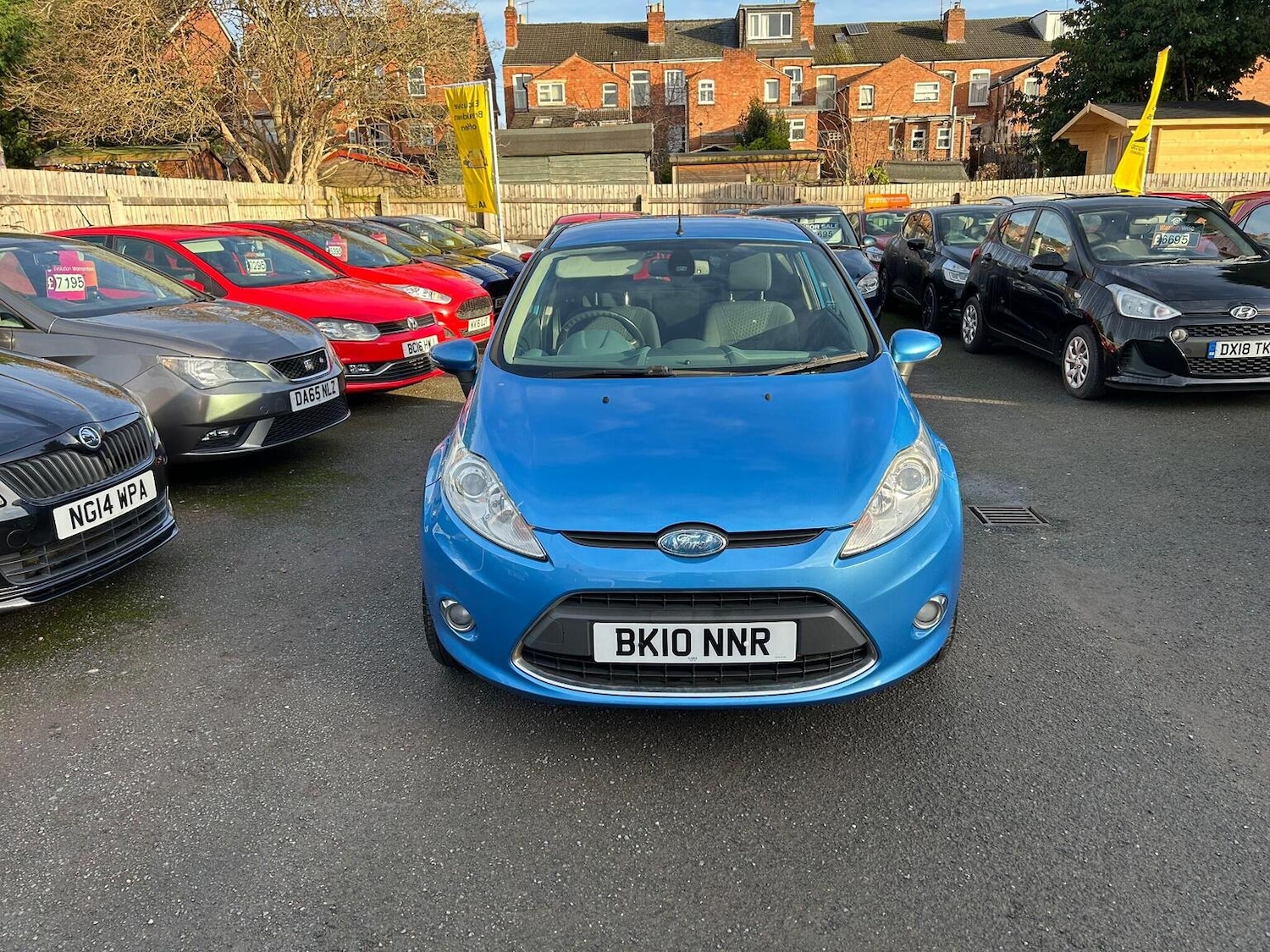 Used Ford Fiesta 2010 for sale - 76963308: Photo 2