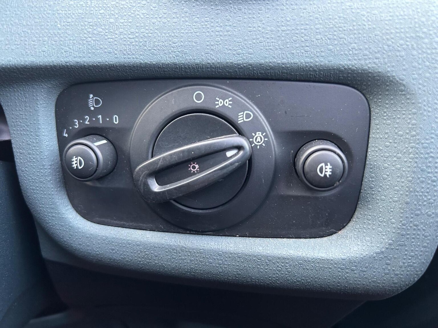 Used Ford Fiesta 2010 for sale - 76963308: Photo 23