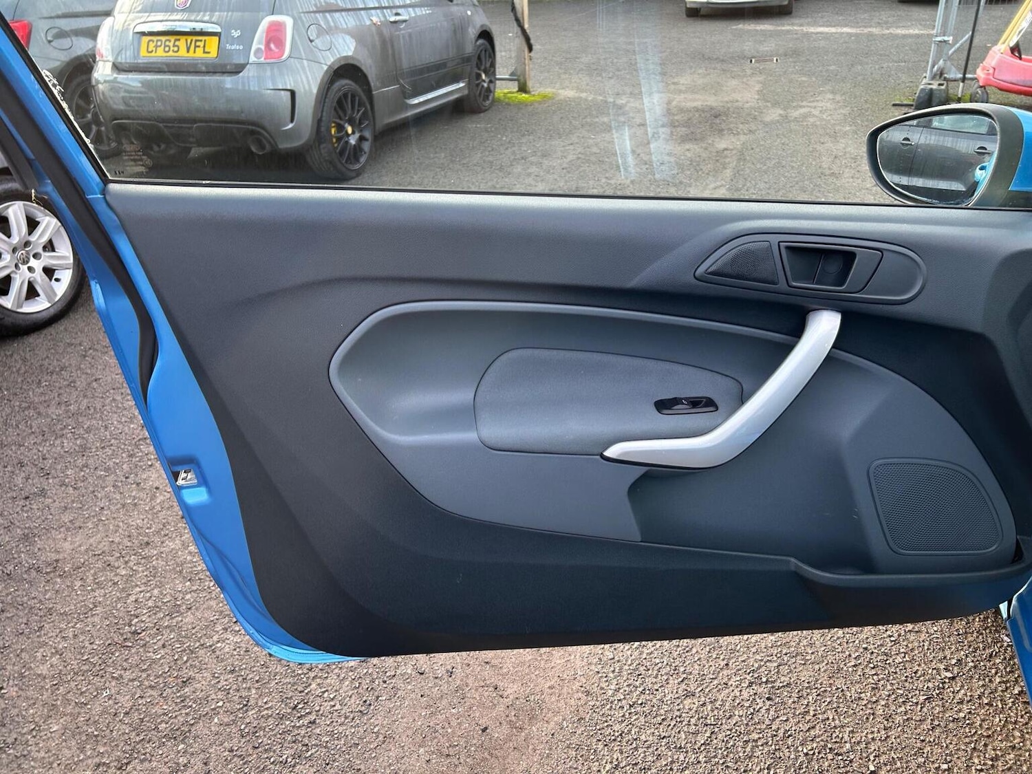 Used Ford Fiesta 2010 for sale - 76963308: Photo 27