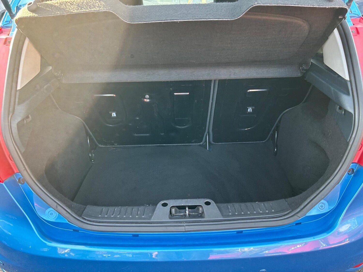 Used Ford Fiesta 2010 for sale - 76963308: Photo 35