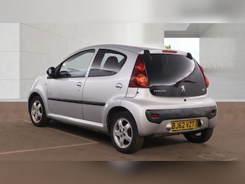 Used Peugeot 107 2012 for sale - 79047772: Photo