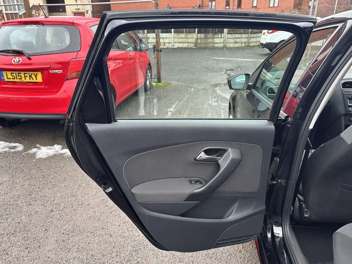 Used Volkswagen Polo 2009 for sale - 77350159: Photo 26