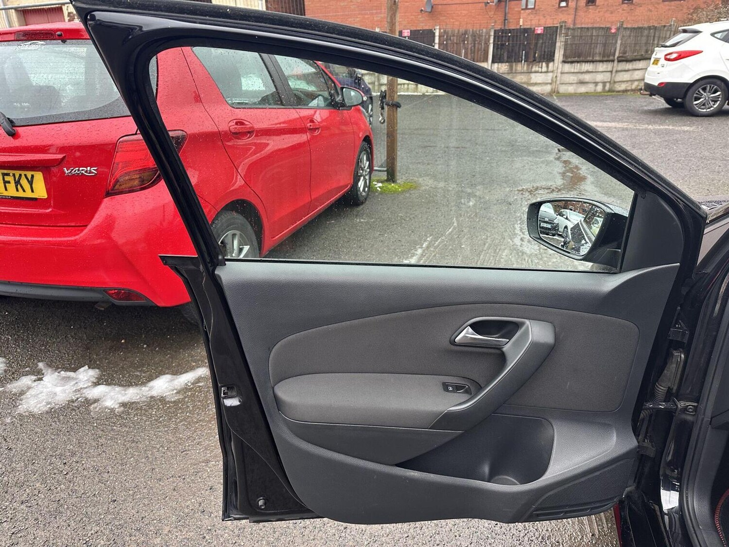 Used Volkswagen Polo 2009 for sale - 77350159: Photo 27