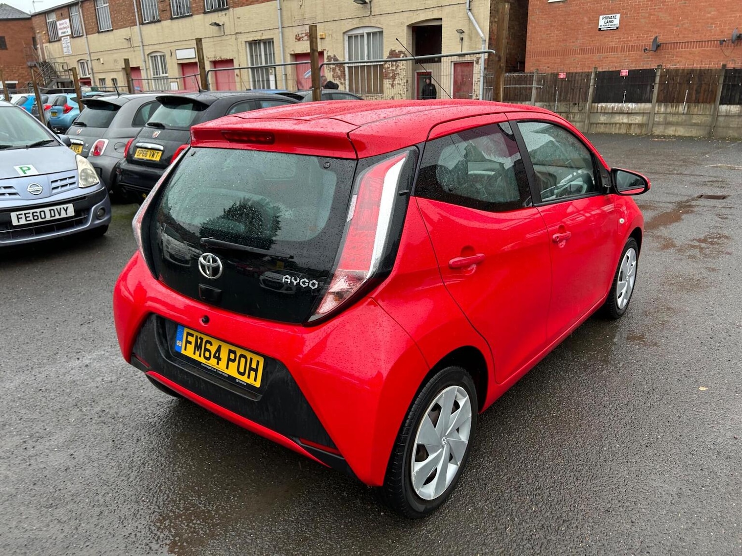 Used Toyota AYGO 2015 for sale - 76963454: Photo 10