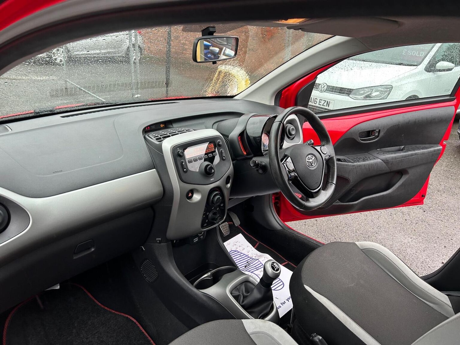 Used Toyota AYGO 2015 for sale - 76963454: Photo 14