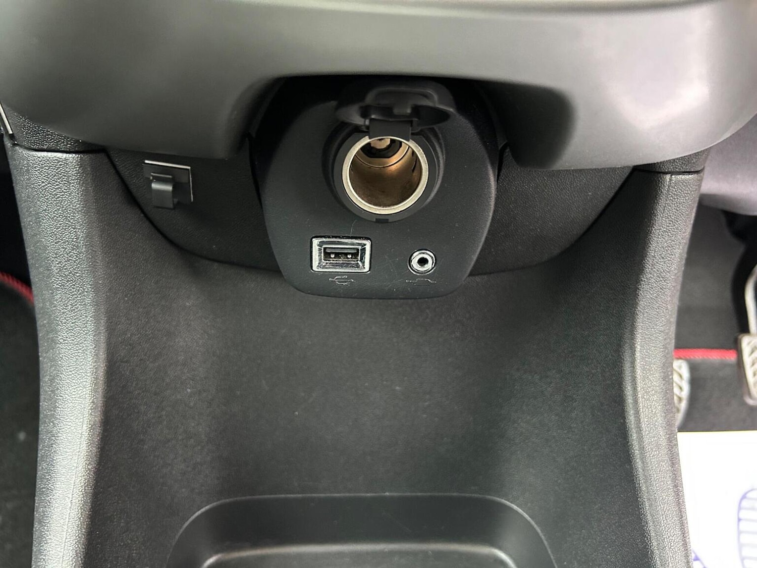 Used Toyota AYGO 2015 for sale - 76963454: Photo 21