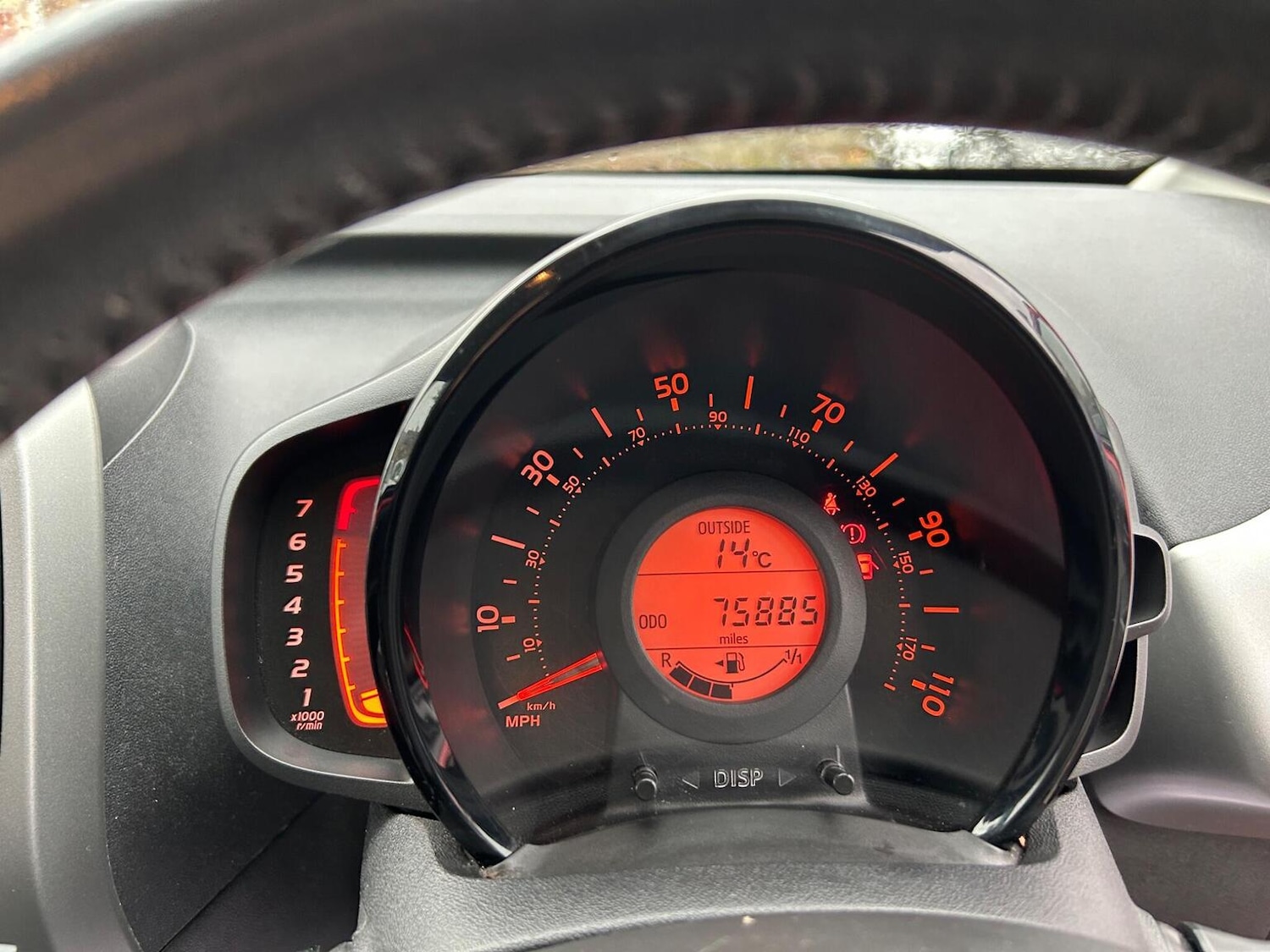 Used Toyota AYGO 2015 for sale - 76963454: Photo 31