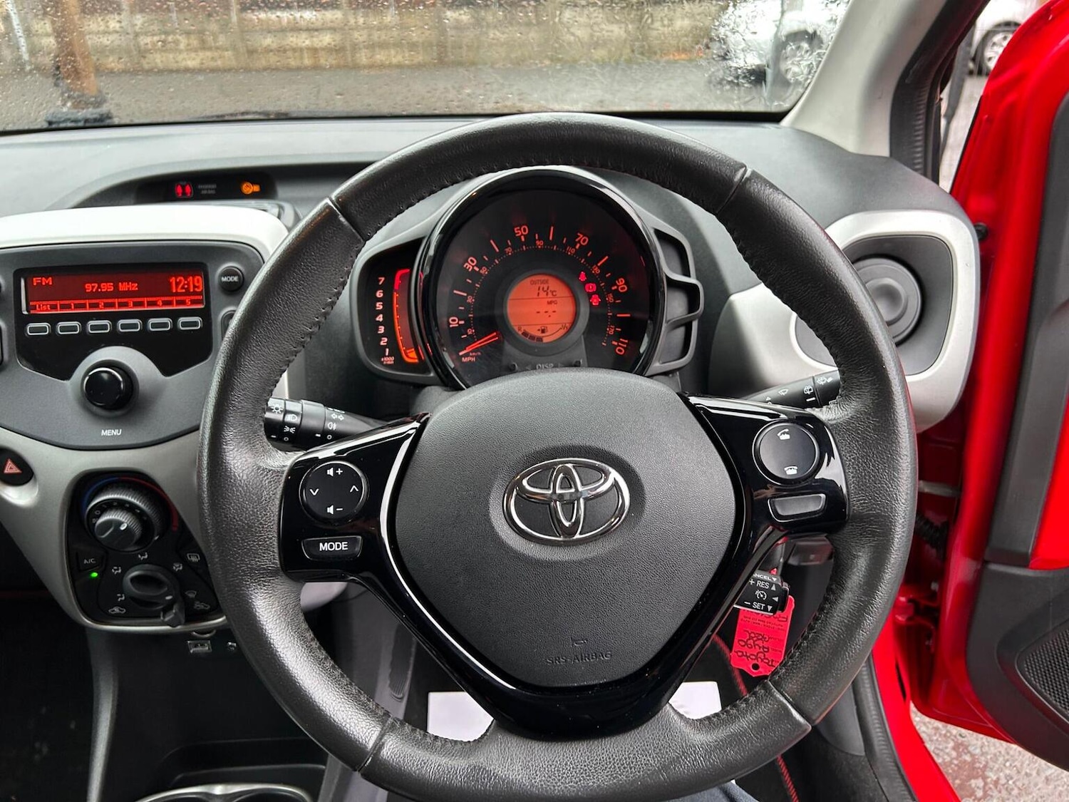 Used Toyota AYGO 2015 for sale - 76963454: Photo 35