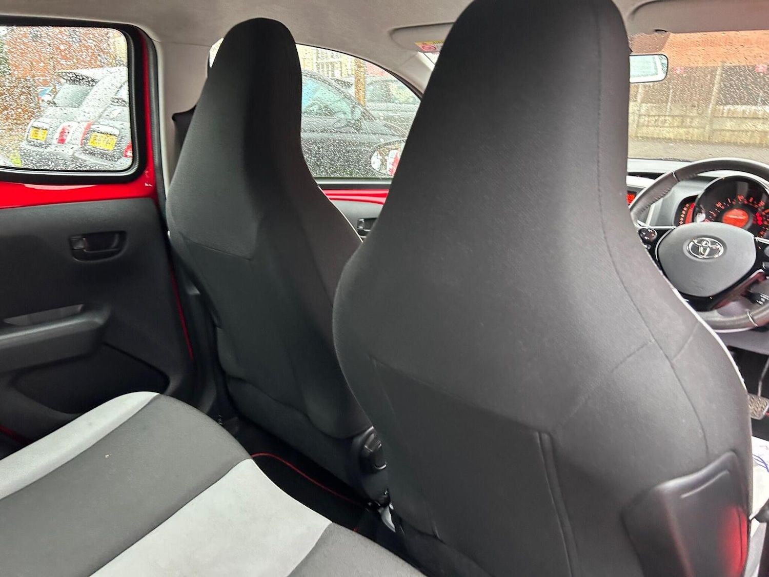 Used Toyota AYGO 2015 for sale - 76963454: Photo 46