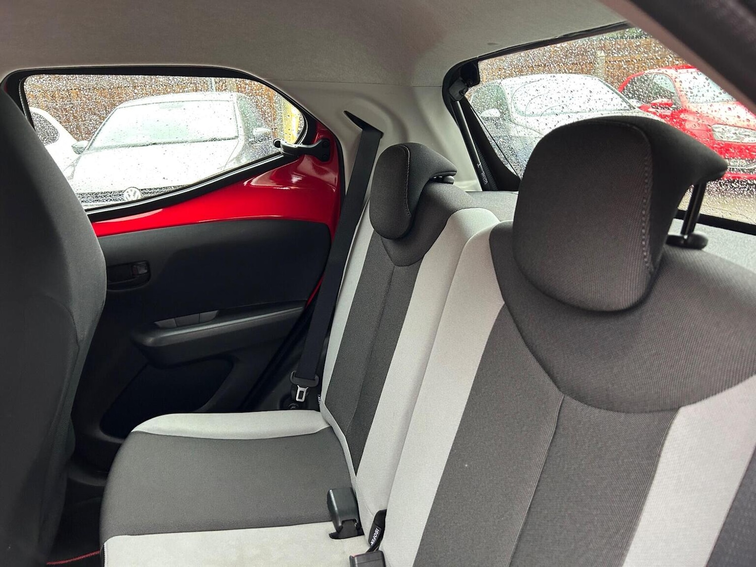 Used Toyota AYGO 2015 for sale - 76963454: Photo 47