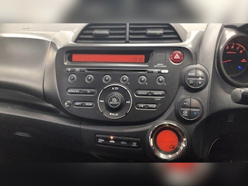 Used Honda Jazz 2011 for sale - 79198455: Photo