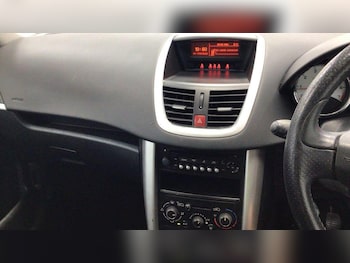 Used Peugeot 207 2011 for sale - 79347278: Photo