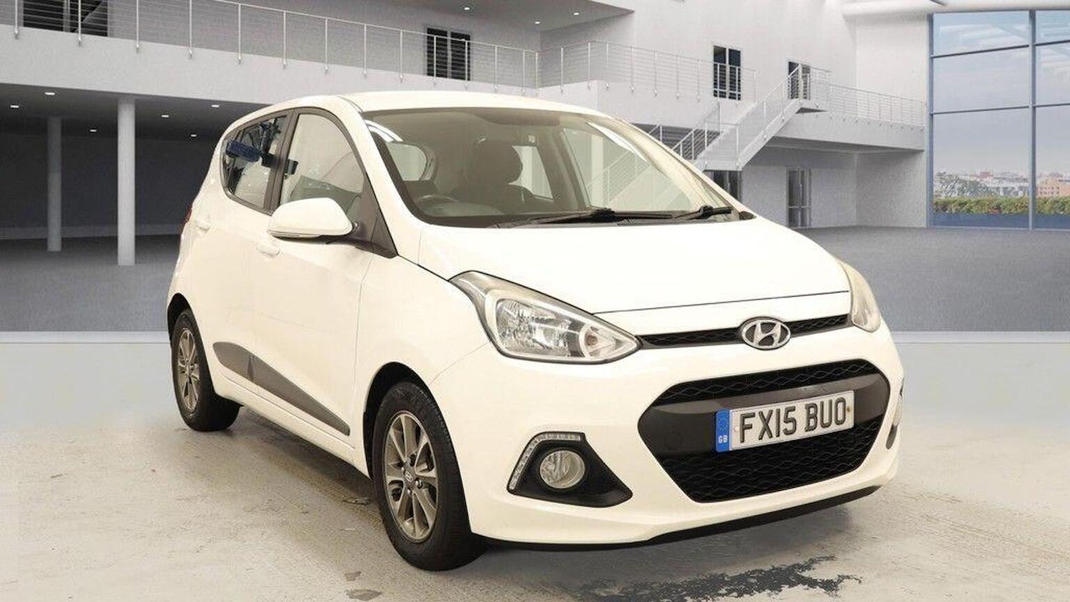 Used Hyundai i10 2015 for sale - 77584631: Photo 2