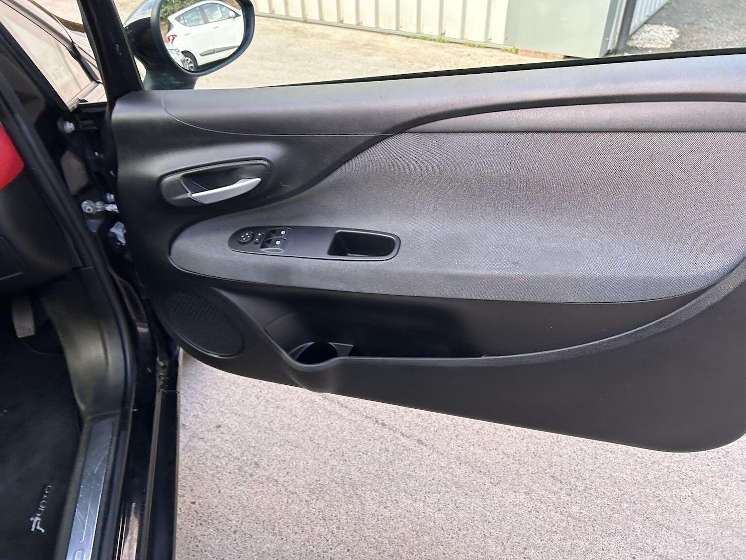 Used Fiat Punto Evo 2010 for sale - 77953984: Photo 25