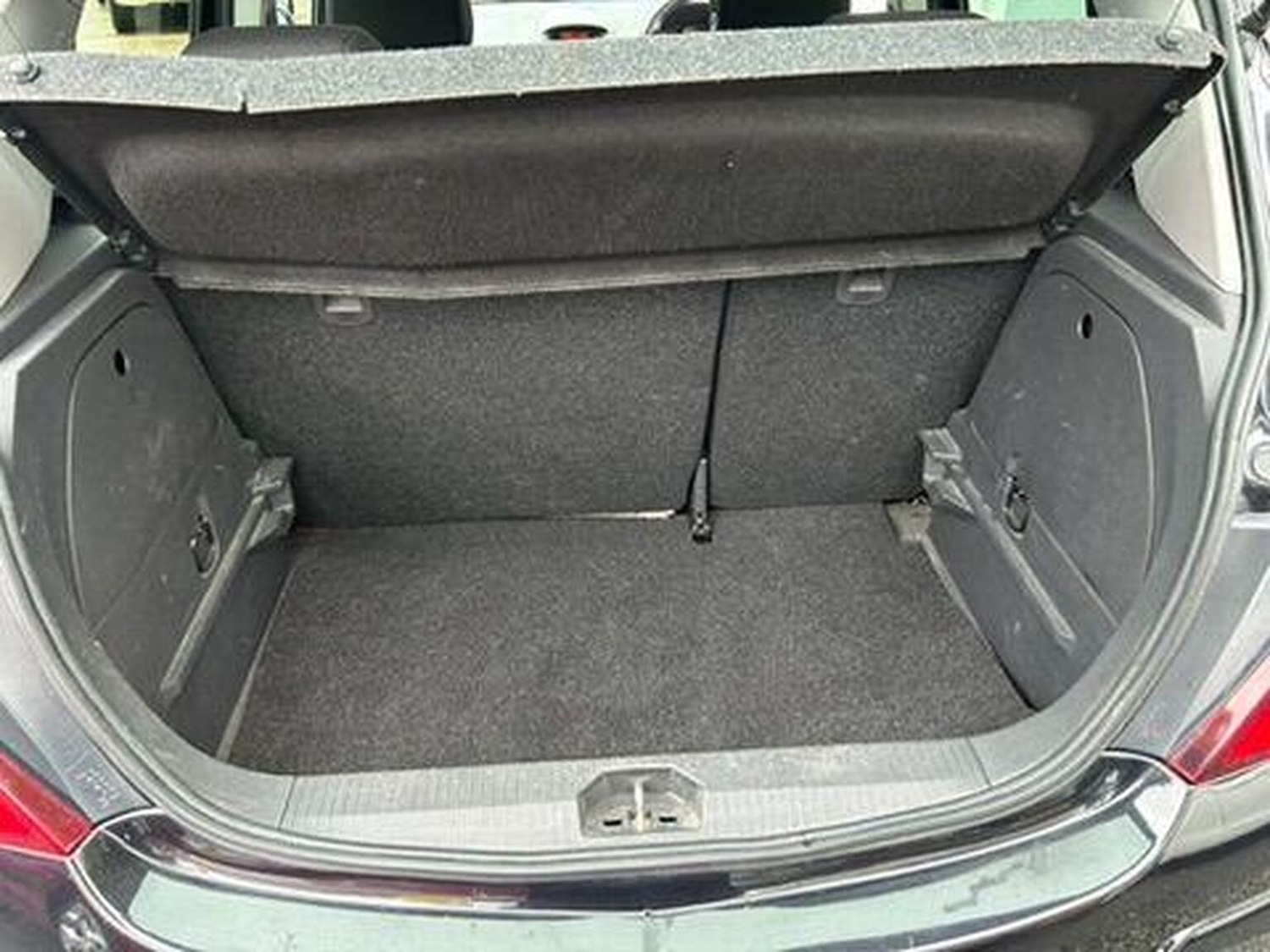 Used Vauxhall Corsa 2011 for sale - 77707143: Photo 36