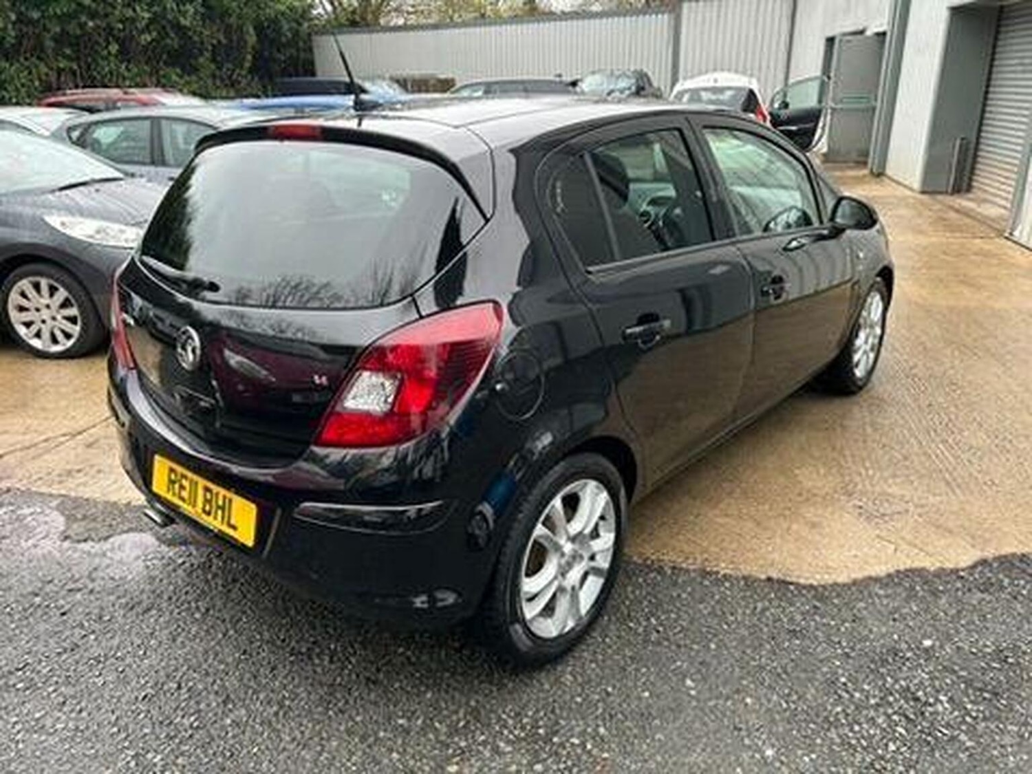 Used Vauxhall Corsa 2011 for sale - 77707143: Photo 9
