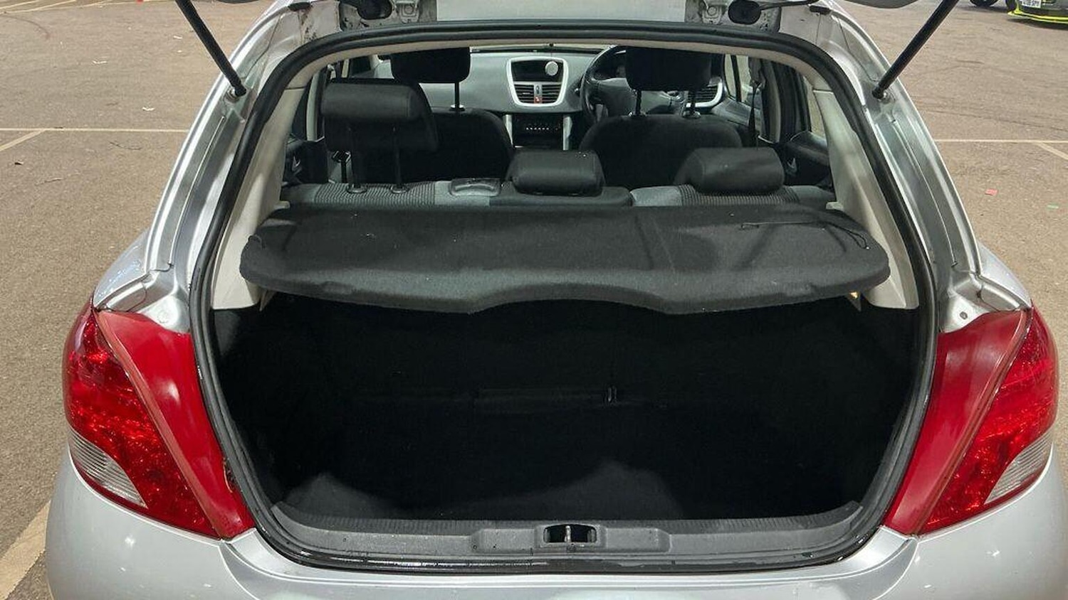 Used Peugeot 207 2012 for sale - 77906673: Photo 12