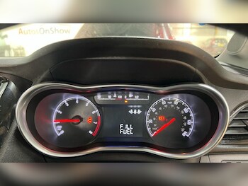 Used Vauxhall Viva 2016 for sale - 77080799: Photo