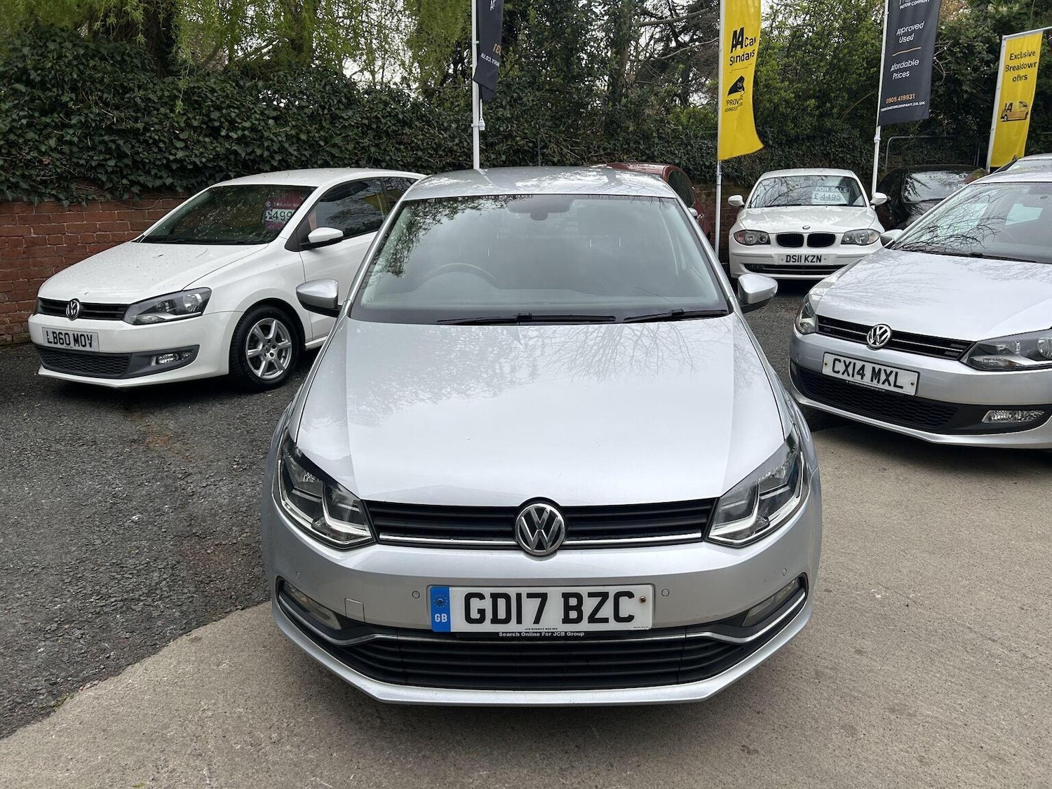 Used Volkswagen Polo 2017 for sale - 78125119: Photo 2