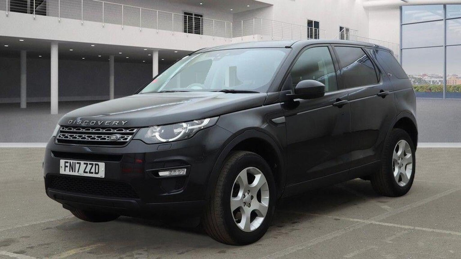 Used Land Rover Discovery Sport 2017 for sale - 77721363: Photo 6