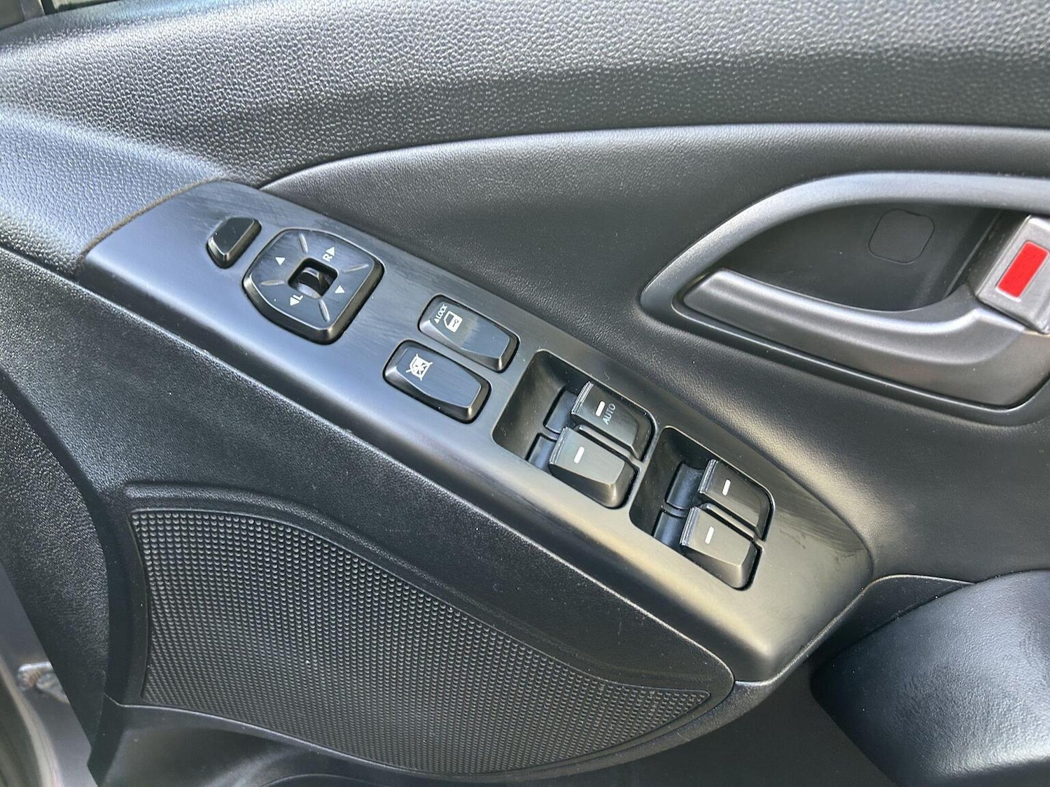 Used Hyundai Ix35 2015 for sale - 77938082: Photo 25