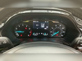 Used Ford Fiesta 2018 for sale - 79372084: Photo