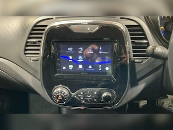 Used Renault Captur 2015 for sale - 78345990: Photo