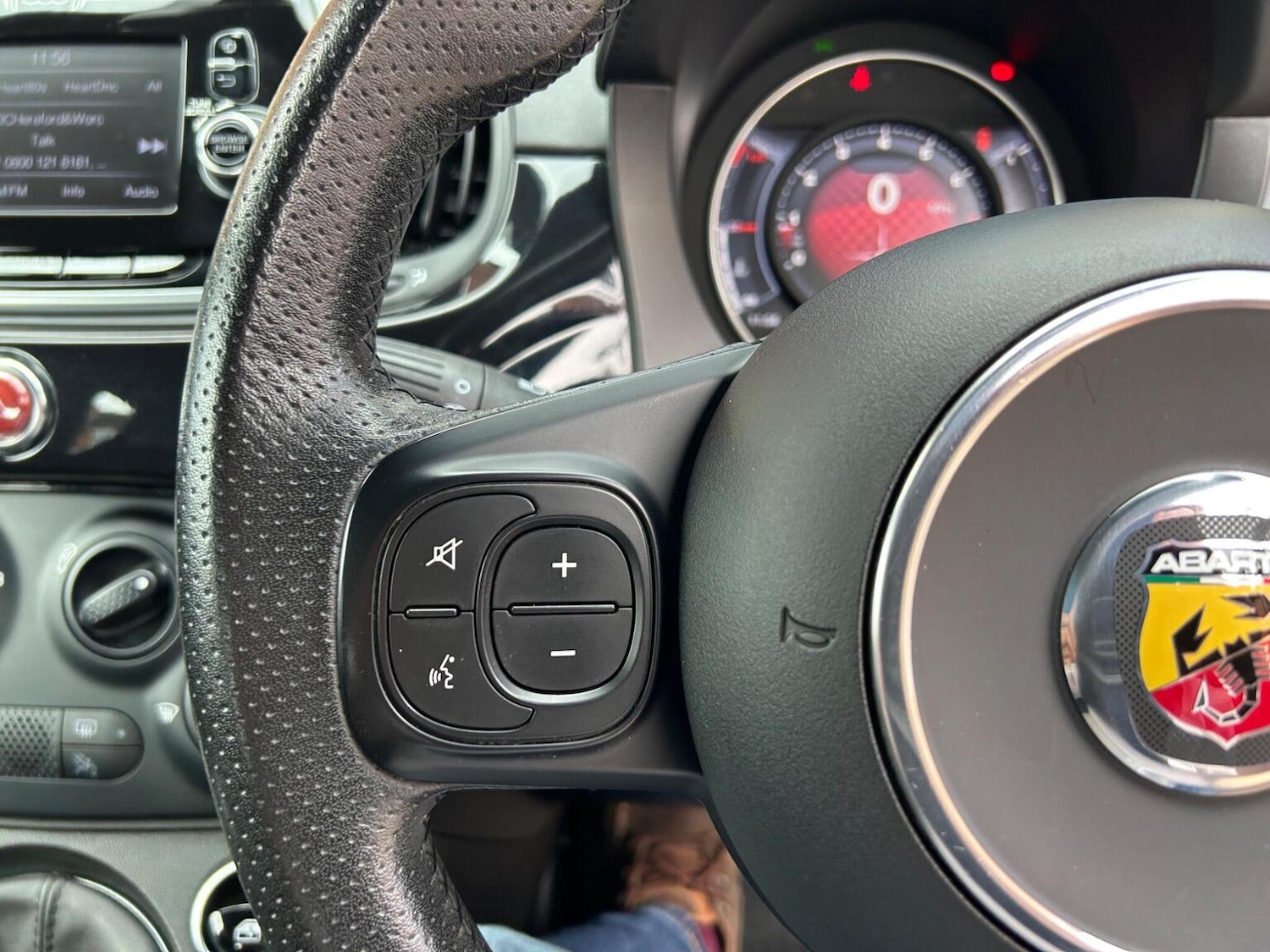 Used Abarth 595 2016 for sale - 76963386: Photo 20