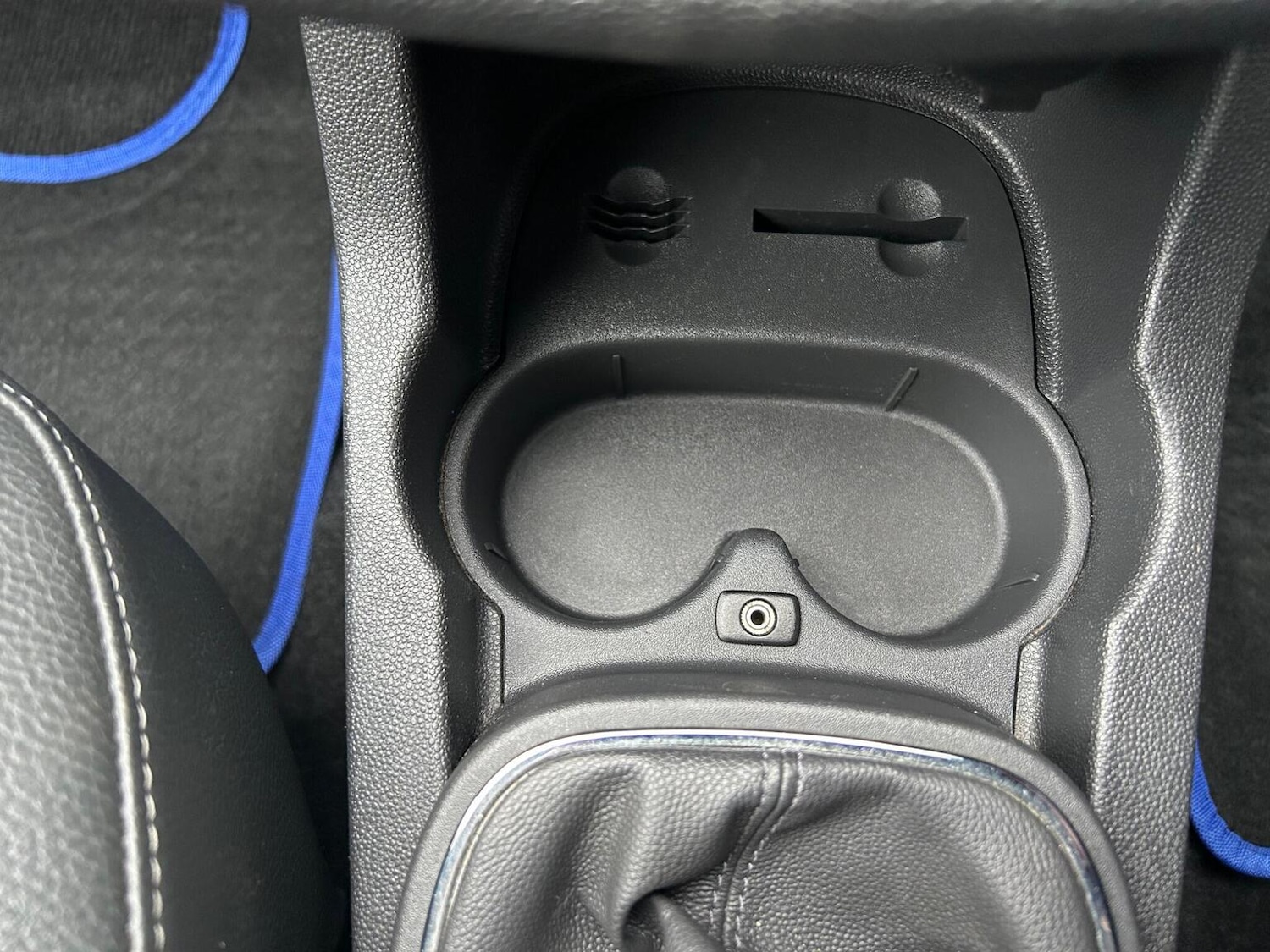 Used Vauxhall Corsa 2008 for sale - 77251139: Photo 24