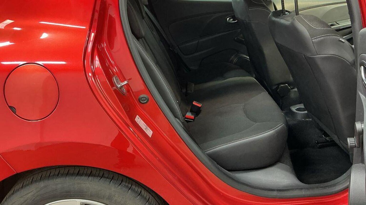 Used Renault Clio 2015 for sale - 77906626: Photo 10