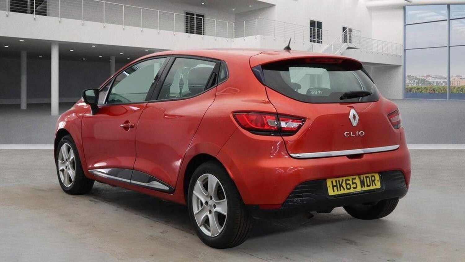 Used Renault Clio 2015 for sale - 77906626: Photo 6