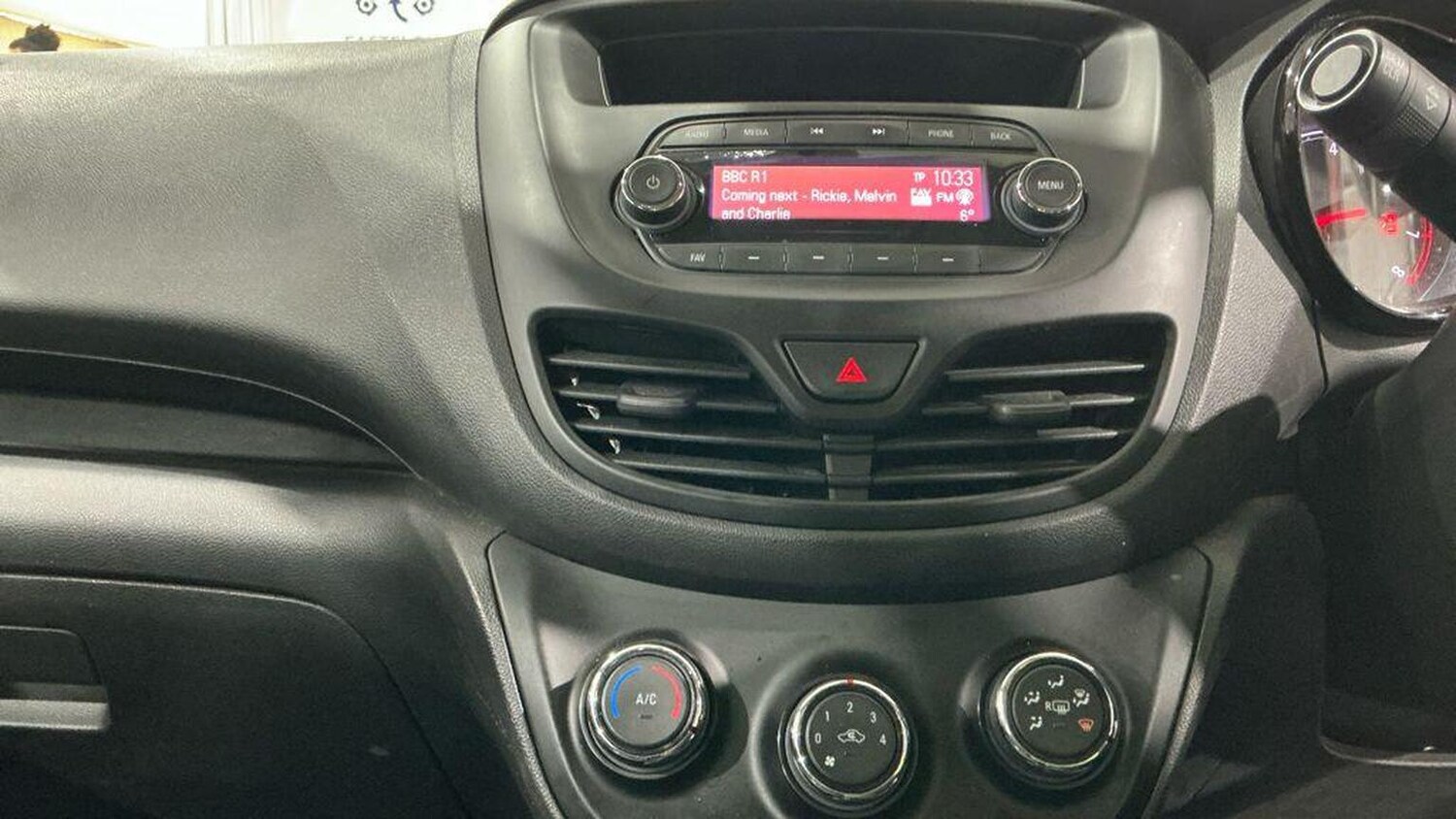 Used Vauxhall Viva 2016 for sale - 77501499: Photo 12