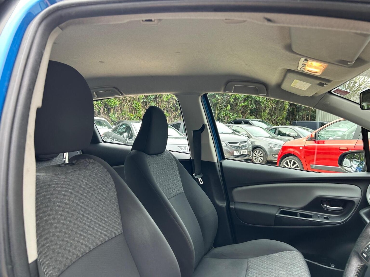 Used Toyota Yaris 2015 for sale - 77584437: Photo 16