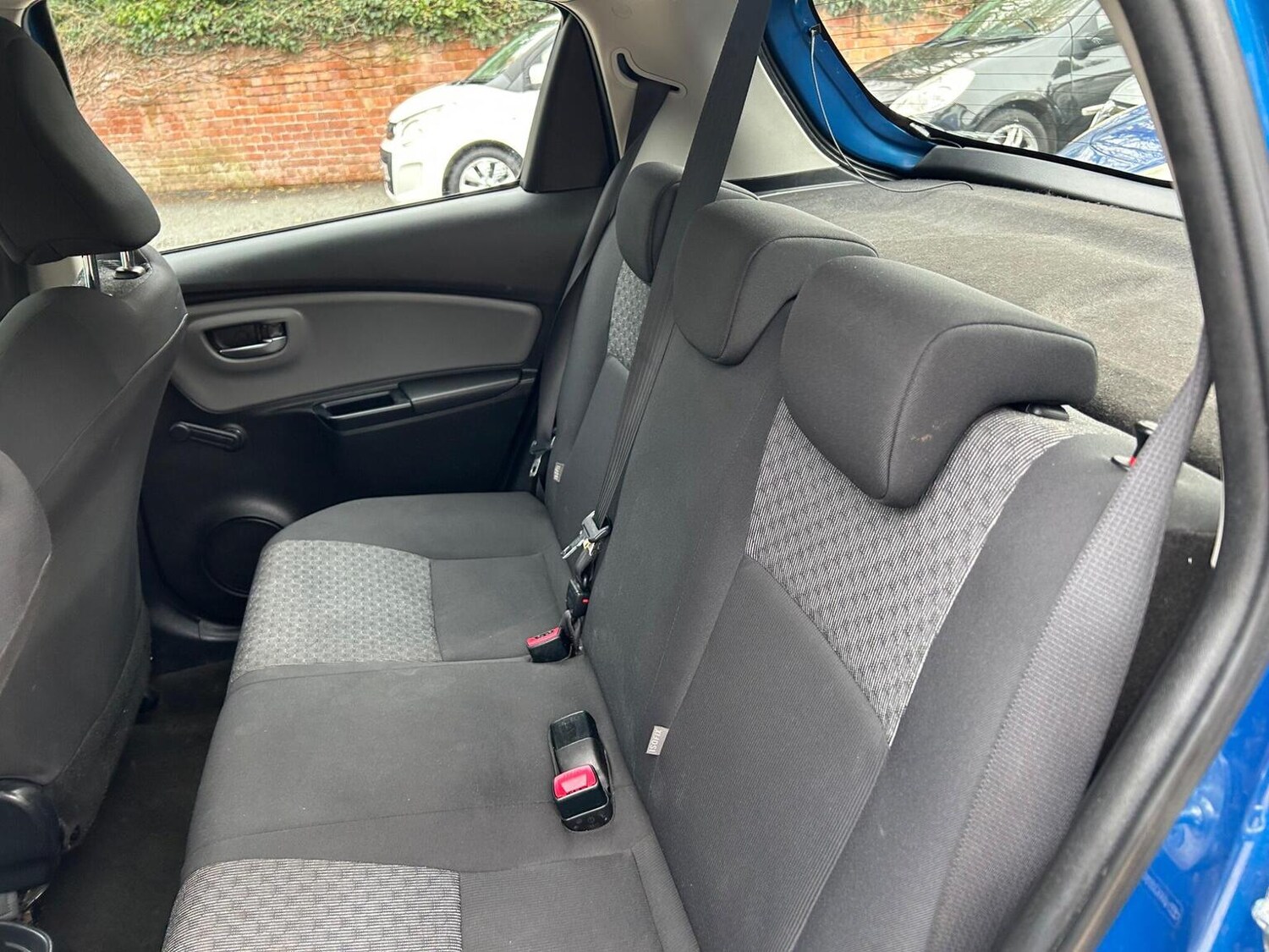 Used Toyota Yaris 2015 for sale - 77584437: Photo 21