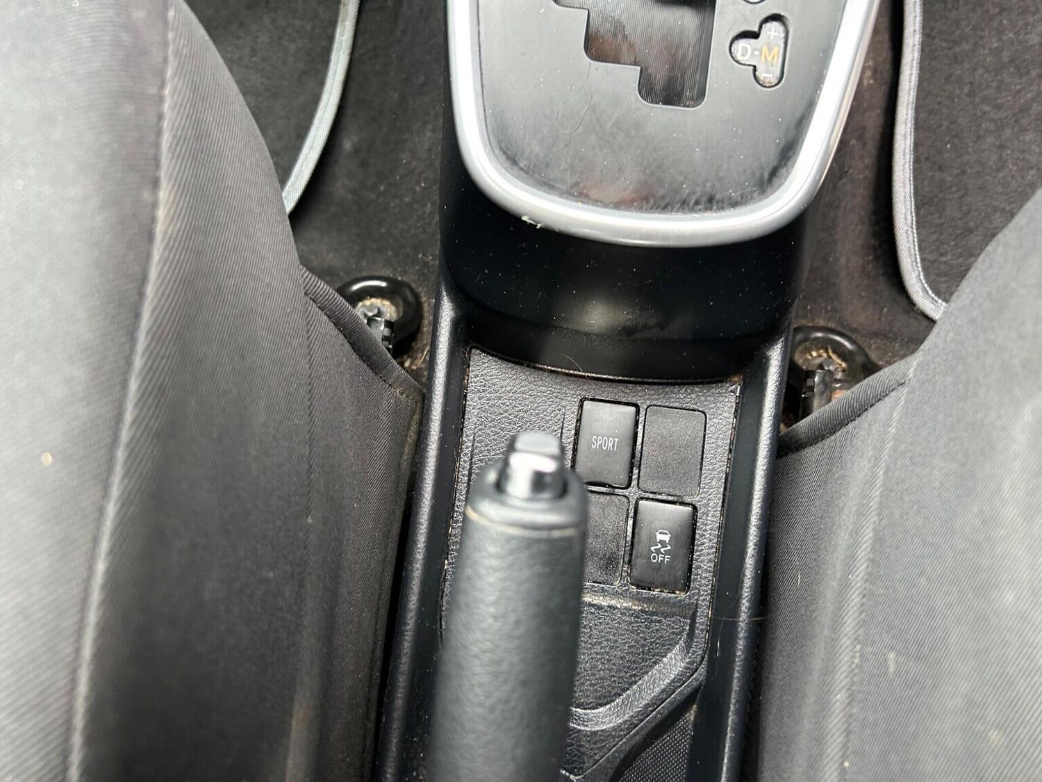 Used Toyota Yaris 2015 for sale - 77584437: Photo 24