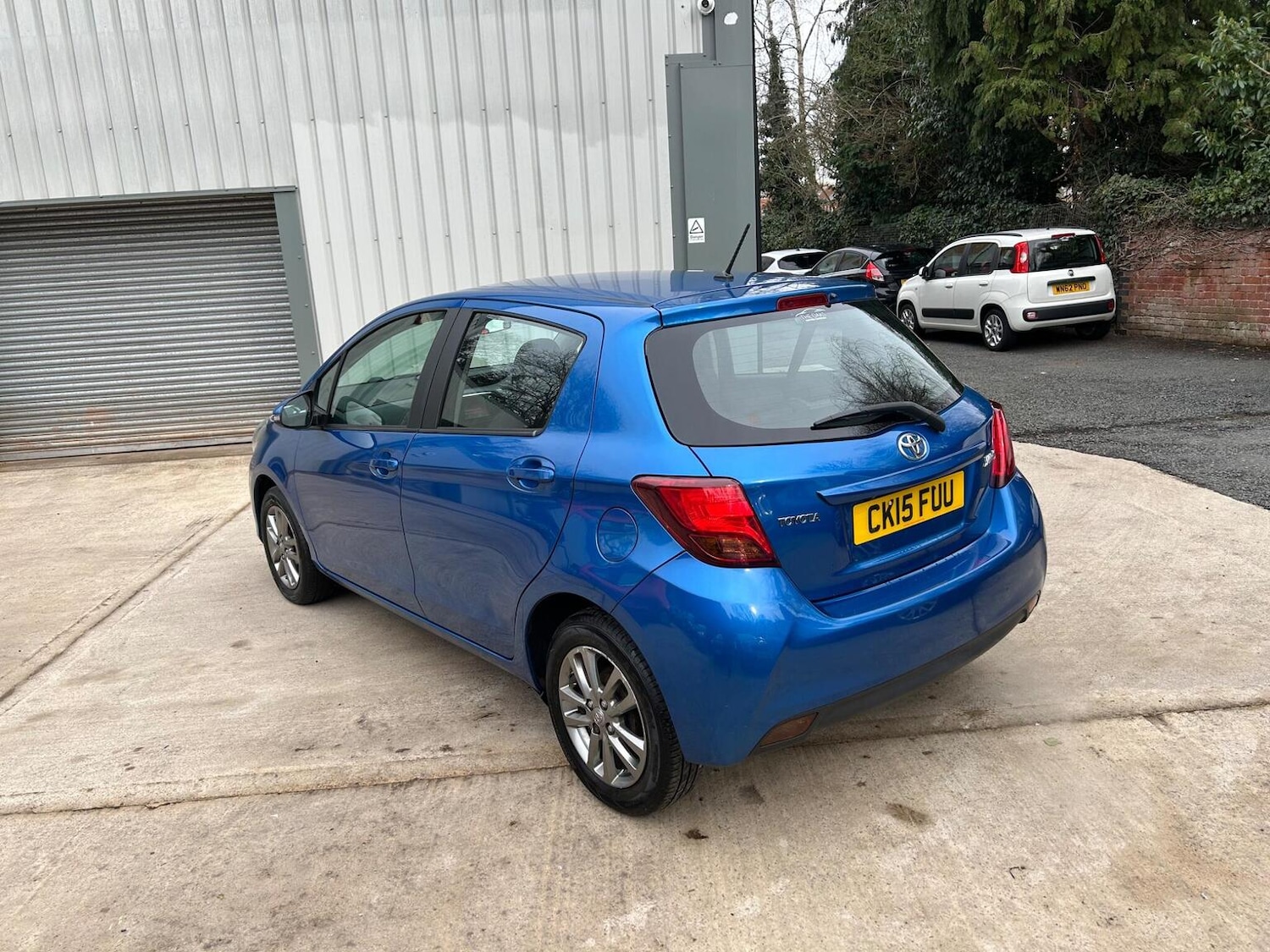 Used Toyota Yaris 2015 for sale - 77584437: Photo 4