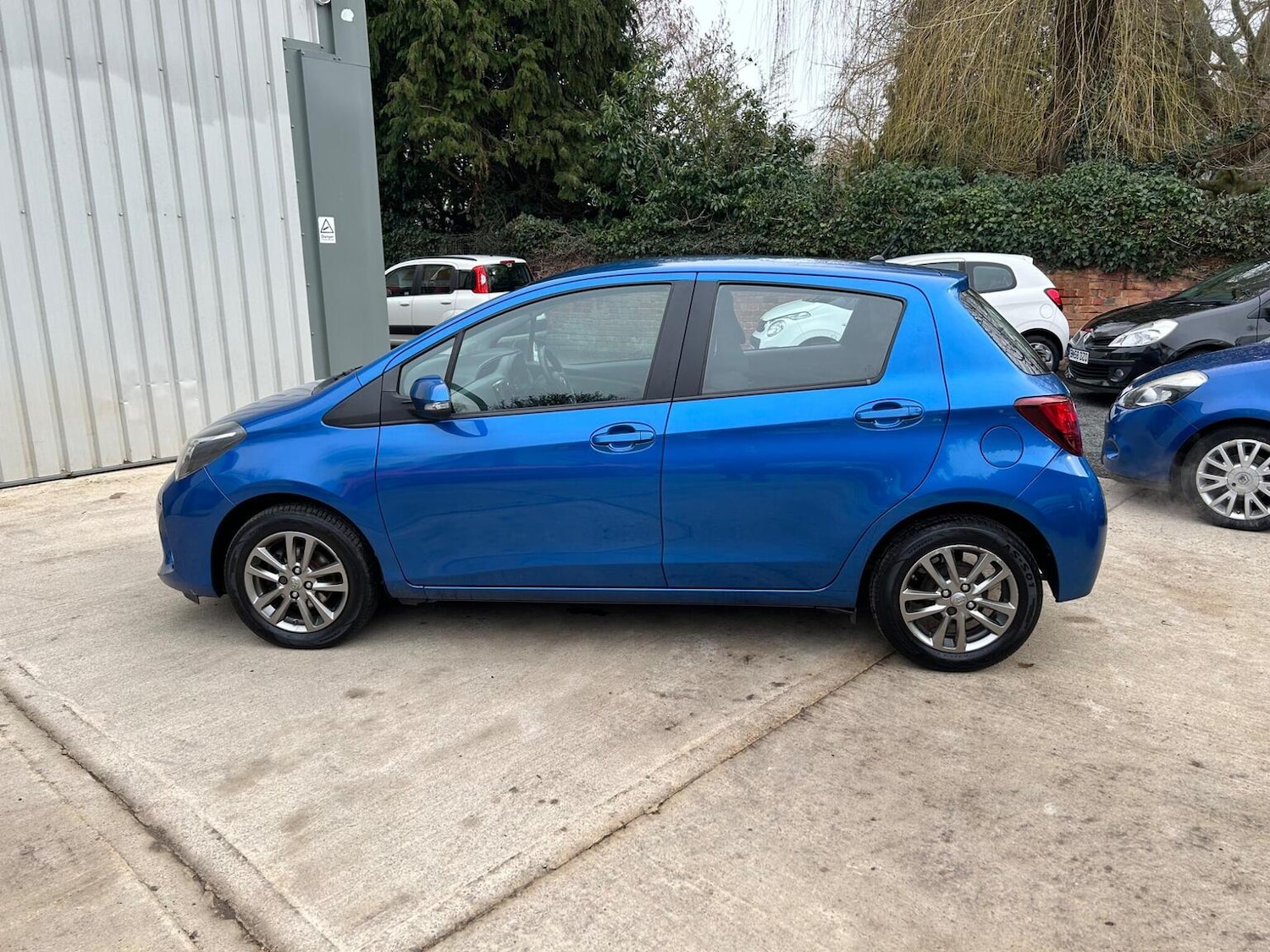 Used Toyota Yaris 2015 for sale - 77584437: Photo 6