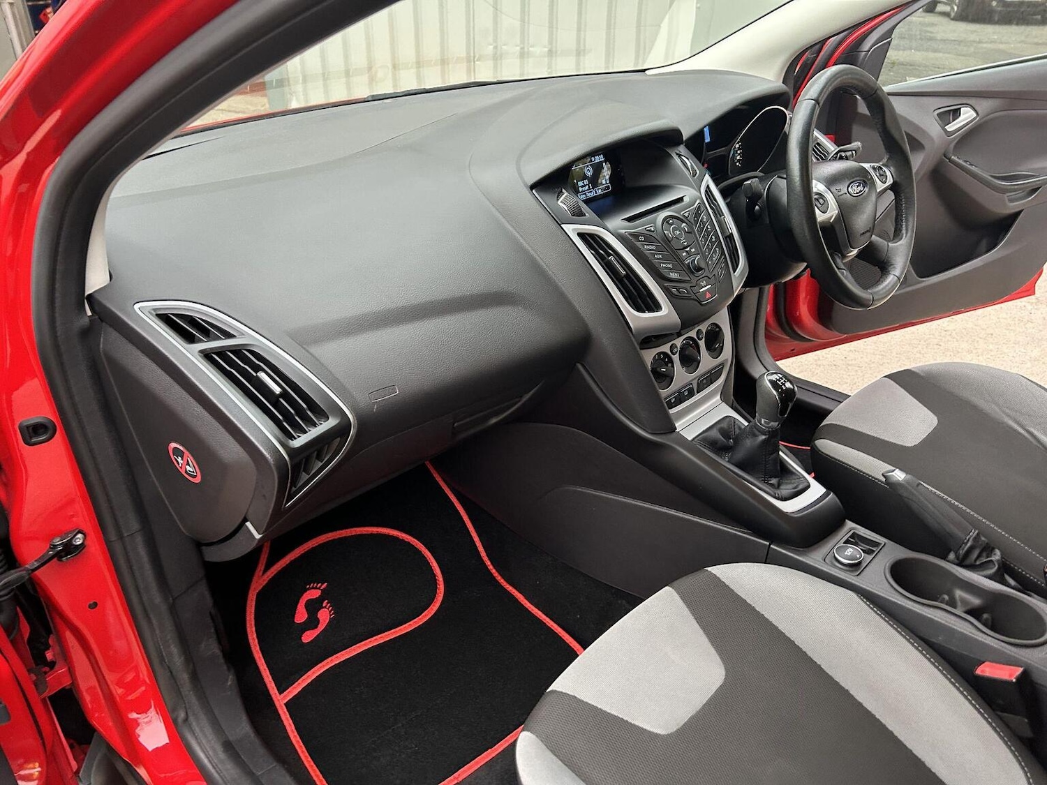 Used Ford Focus 2013 for sale - 78025729: Photo 12