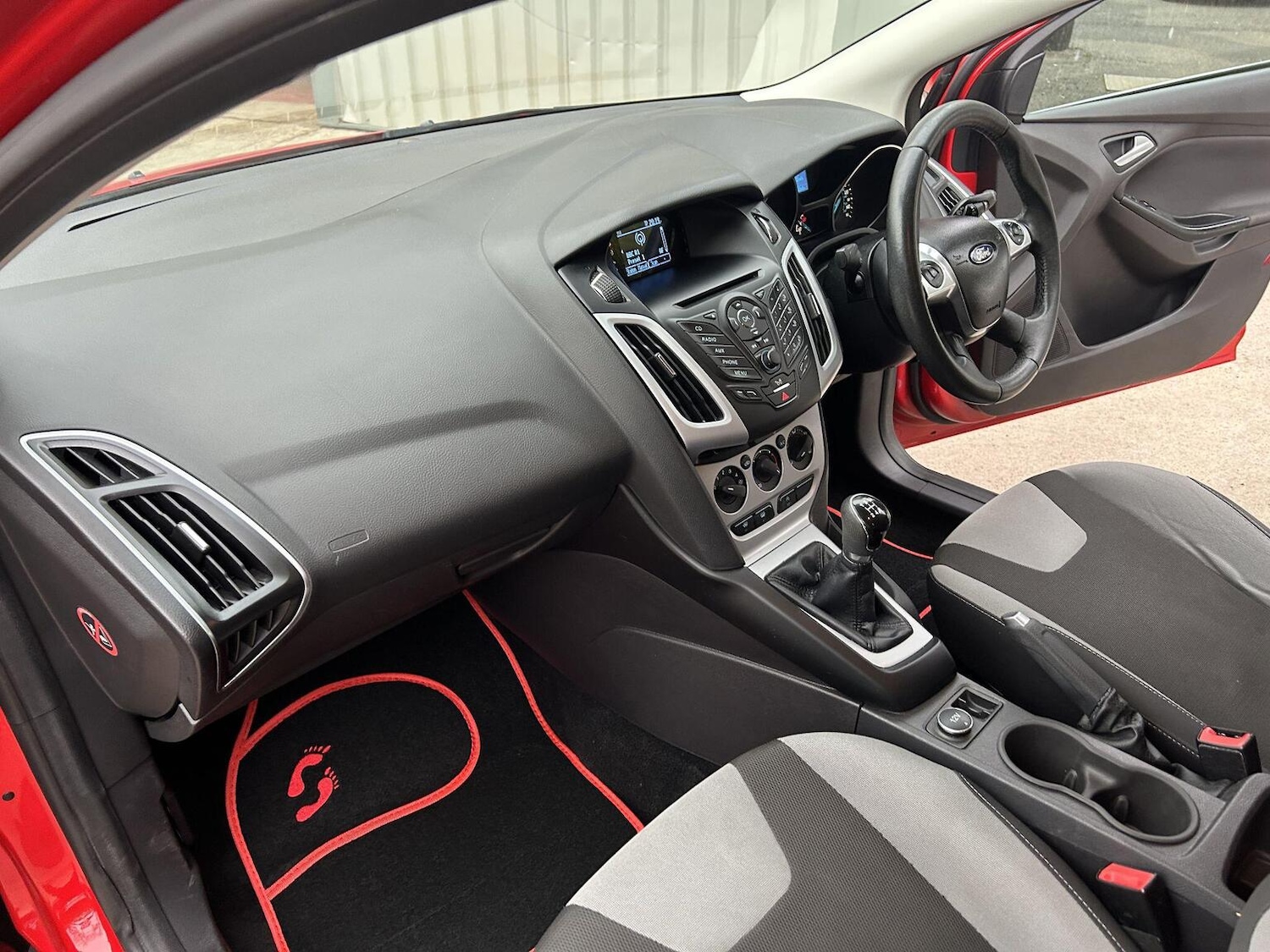 Used Ford Focus 2013 for sale - 78025729: Photo 13