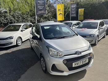 Used Hyundai i10 2017 for sale - 78340019: Photo