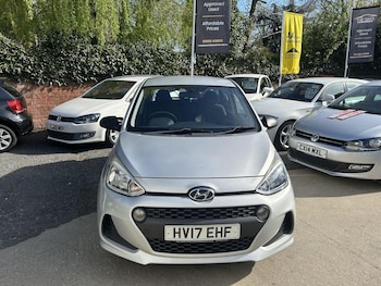 Used Hyundai i10 2017 for sale - 78340019: Photo