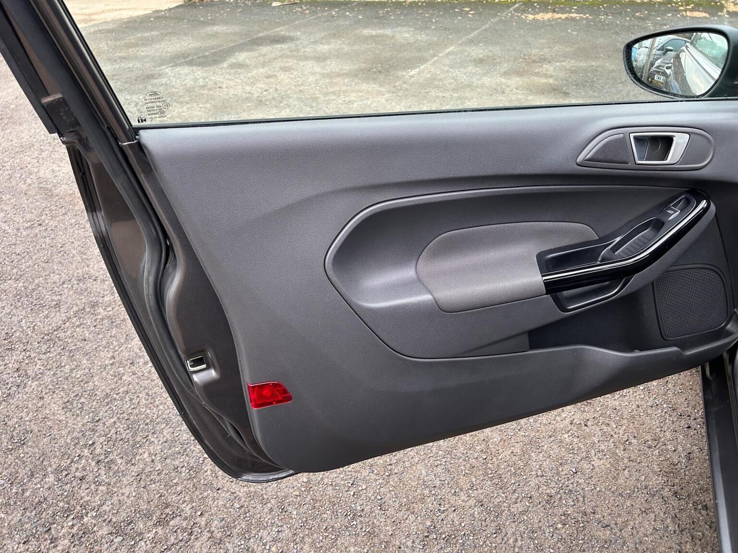 Used Ford Fiesta 2015 for sale - 76963249: Photo 22