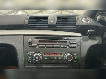 Used BMW 1 Series 2010 for sale - 78057119: Photo