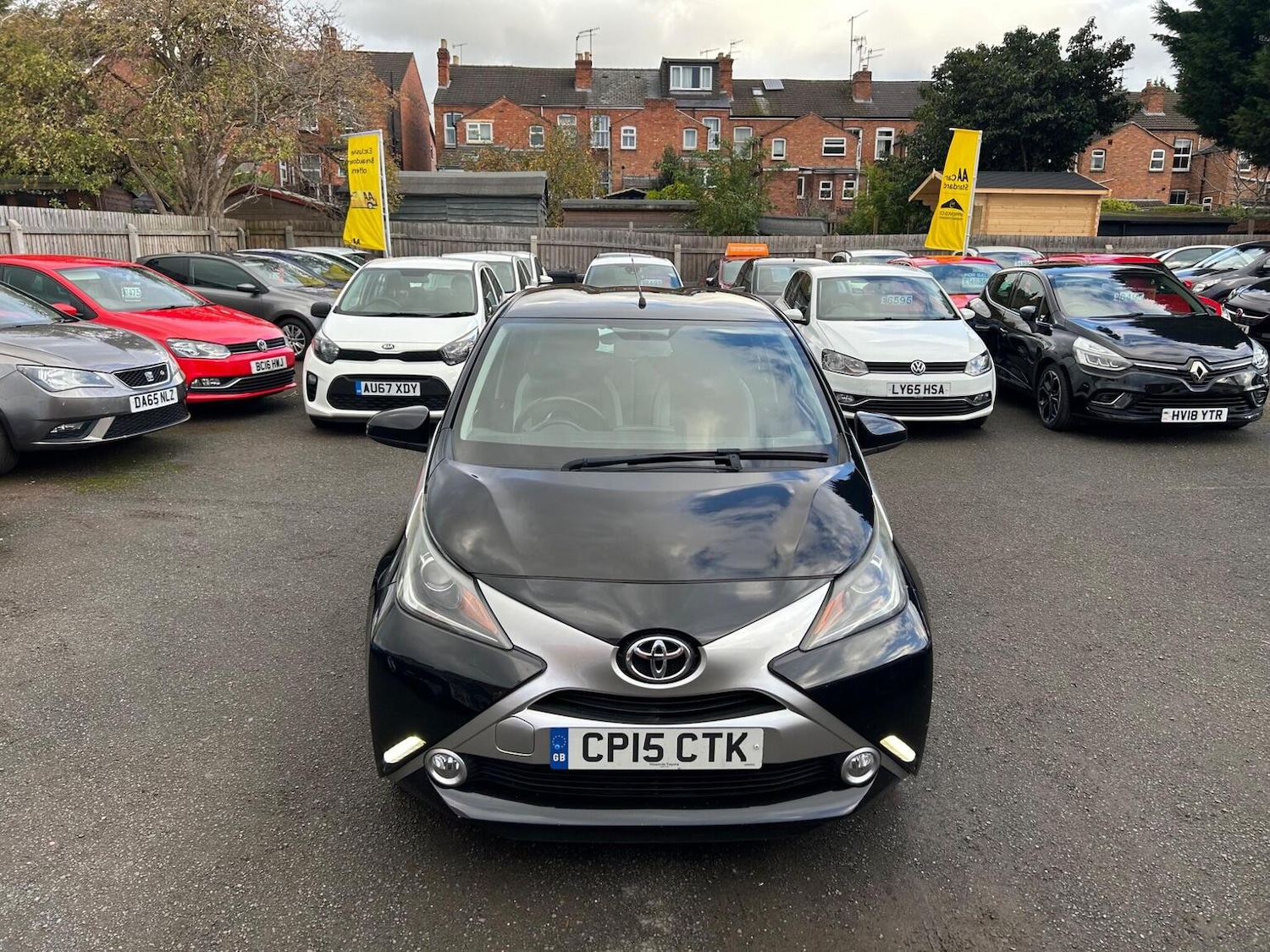 Used Toyota AYGO 2015 for sale - 76963349: Photo 2