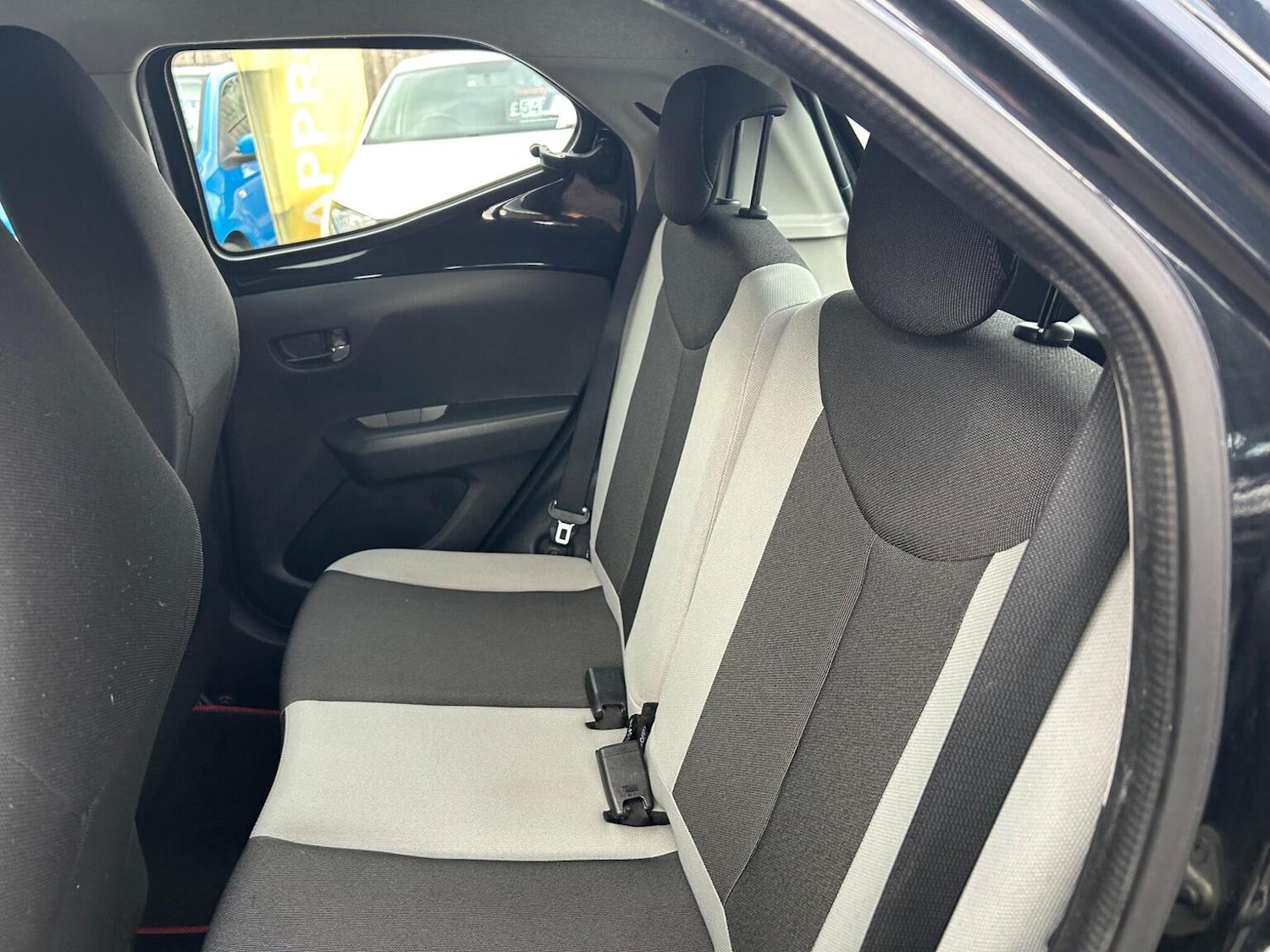 Used Toyota AYGO 2015 for sale - 76963349: Photo 22