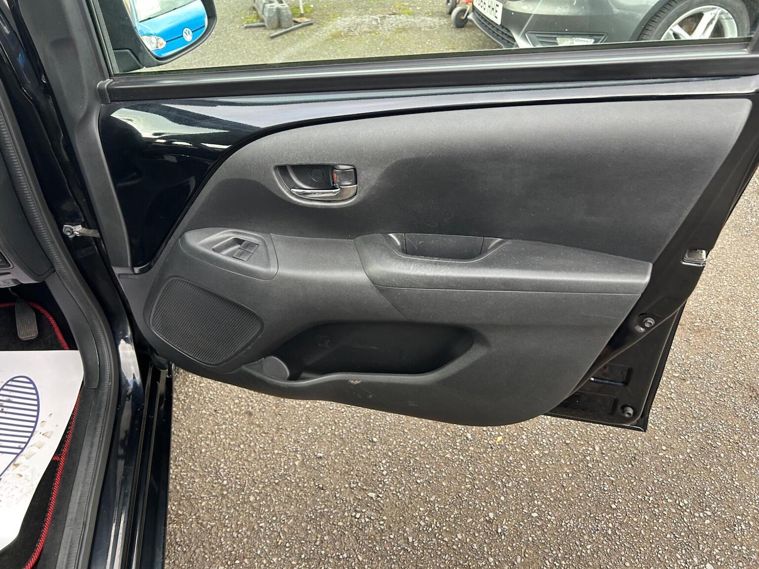 Used Toyota AYGO 2015 for sale - 76963349: Photo 26