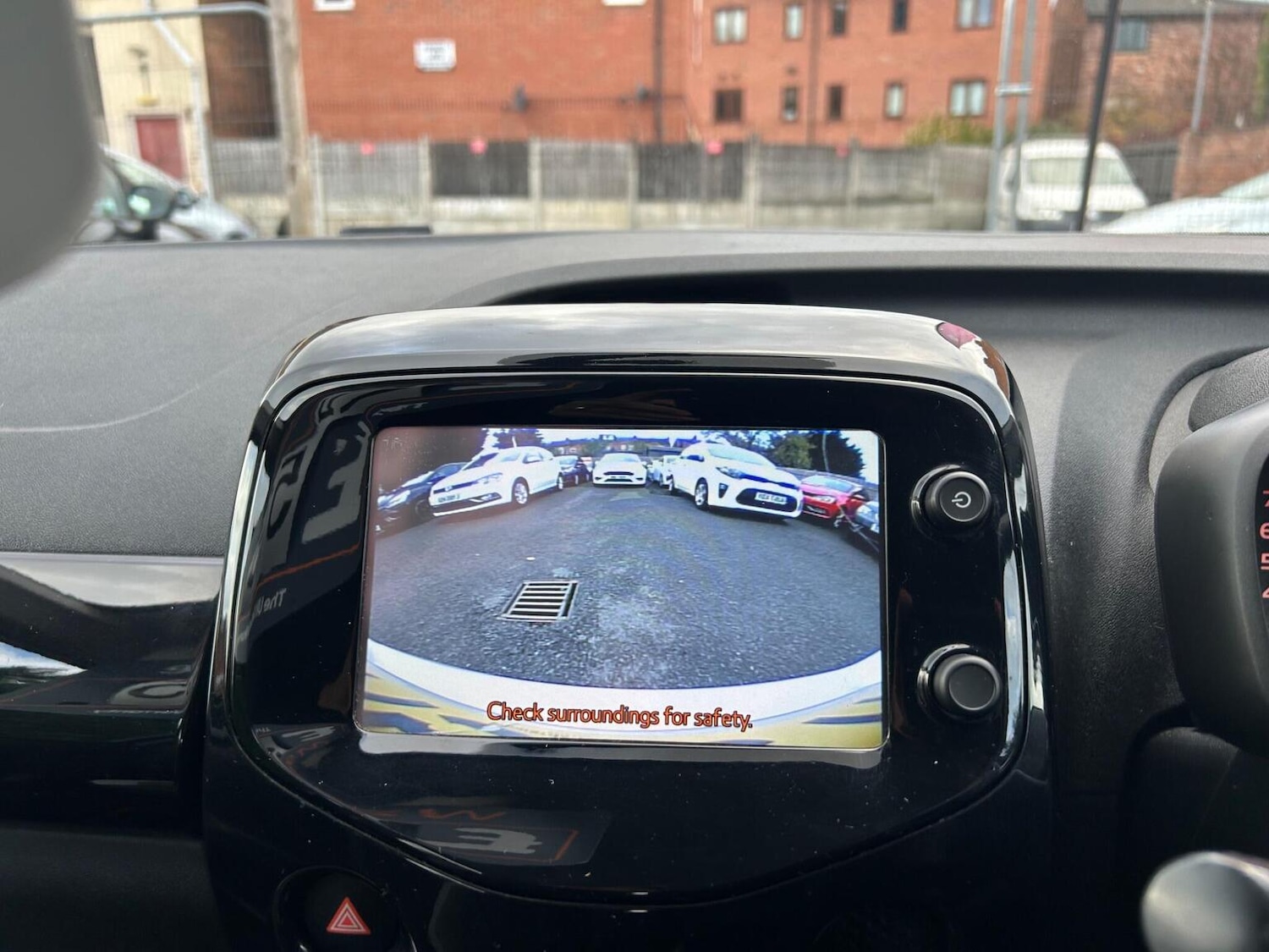 Used Toyota AYGO 2015 for sale - 76963349: Photo 35